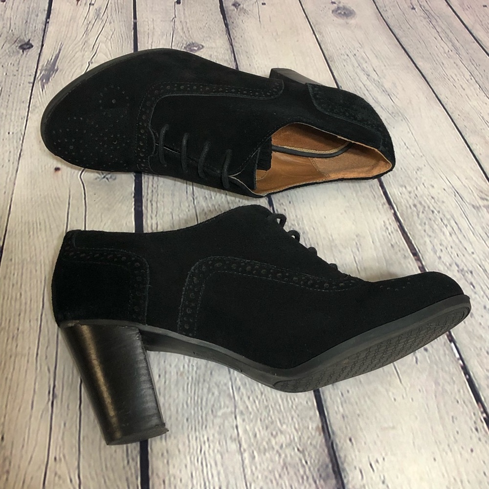Bass lace ankle heels